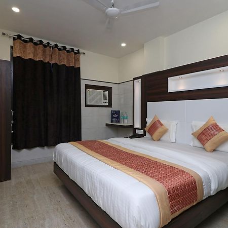 Oyo 11594 Hotel Tvs New Delhi Luaran gambar