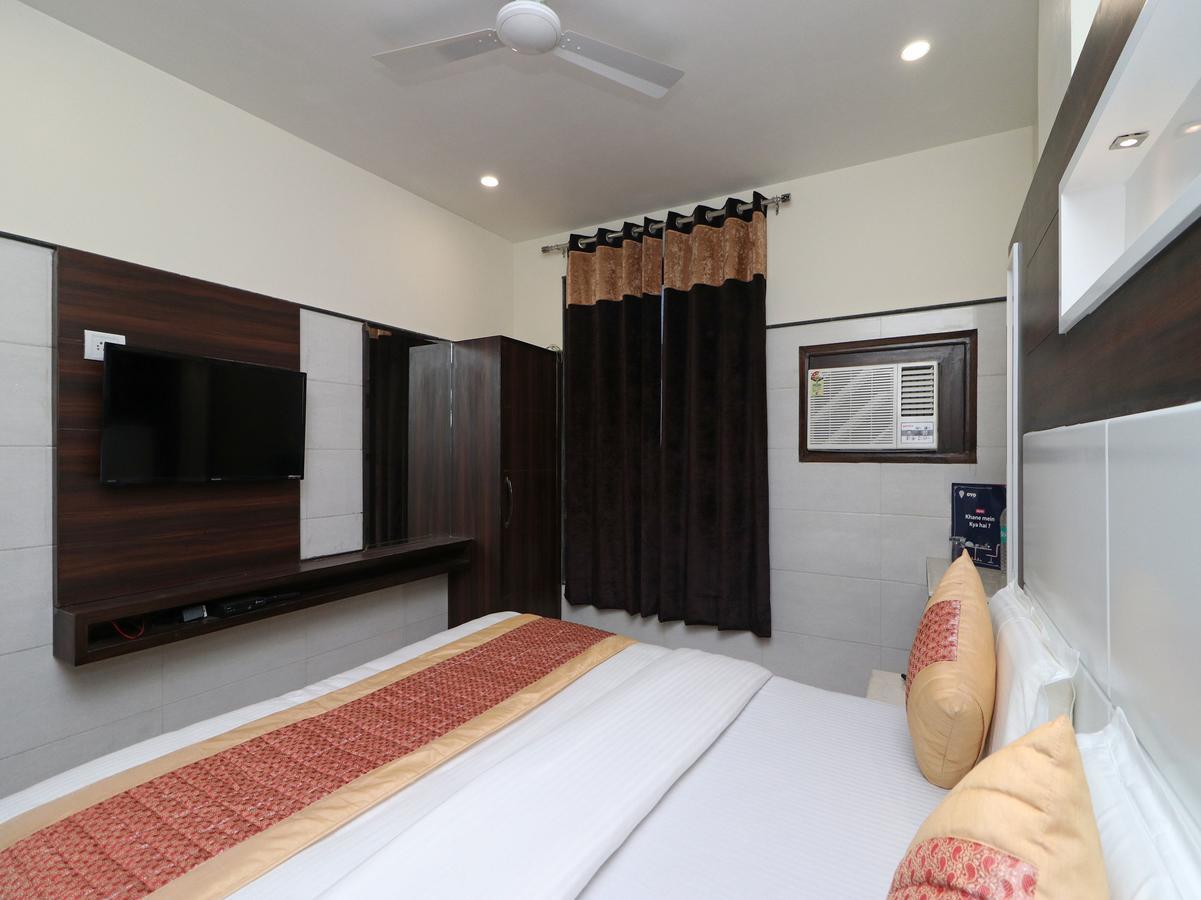 Oyo 11594 Hotel Tvs New Delhi Luaran gambar