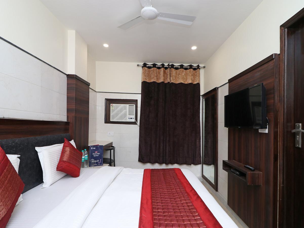 Oyo 11594 Hotel Tvs New Delhi Luaran gambar