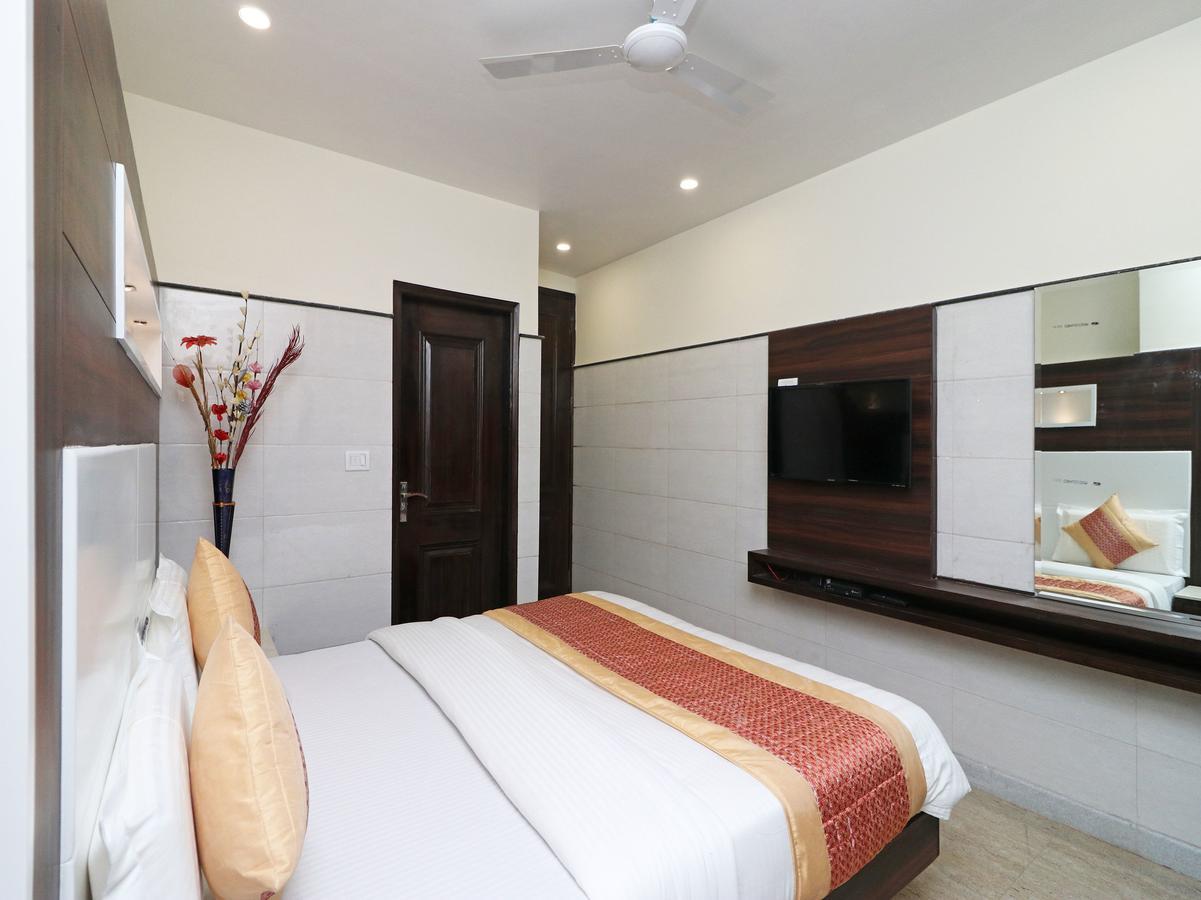 Oyo 11594 Hotel Tvs New Delhi Luaran gambar